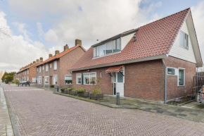 Spacious Family Home Halfweg